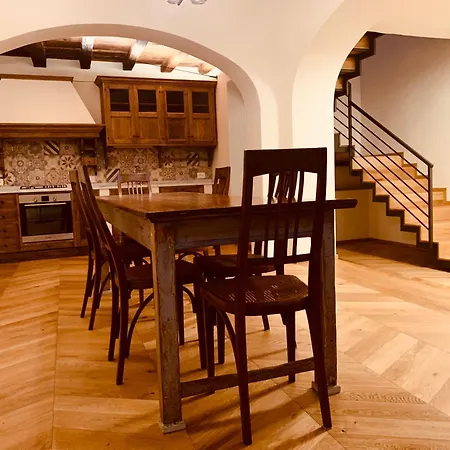 Casa Cennano Apartment
