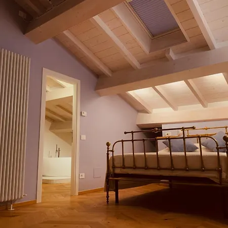 Casa Cennano مونتيفاركي